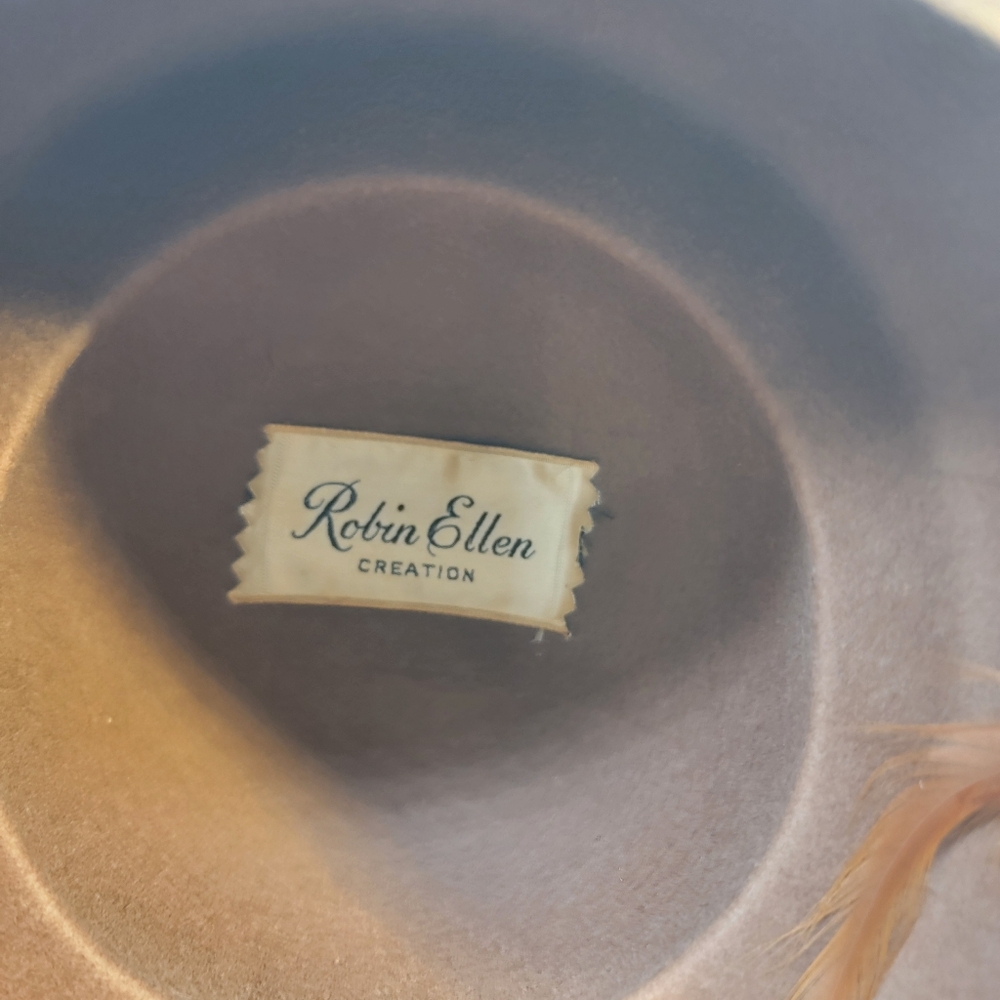 Vintage Robin Ellen pheasant feather pillbox hat with box Orange Green Mod - Picture 7 of 10